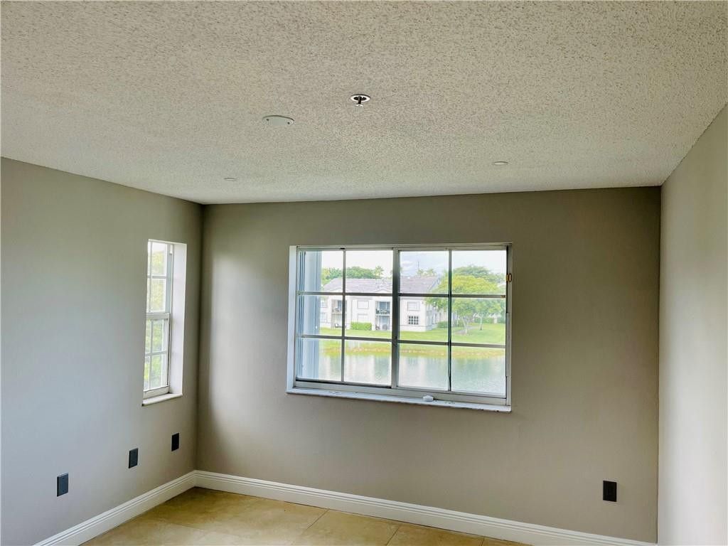 4420 NW 107th Avenue, Unit 302, Doral, FL 33178 Photo