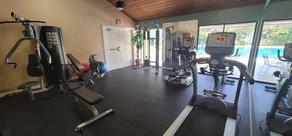 12584 Shoreline Drive, Wellington, FL 33414 Photo