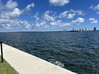 1135 Lake Shore Drive, Unit 201, Lake Park, FL 33403 Photo