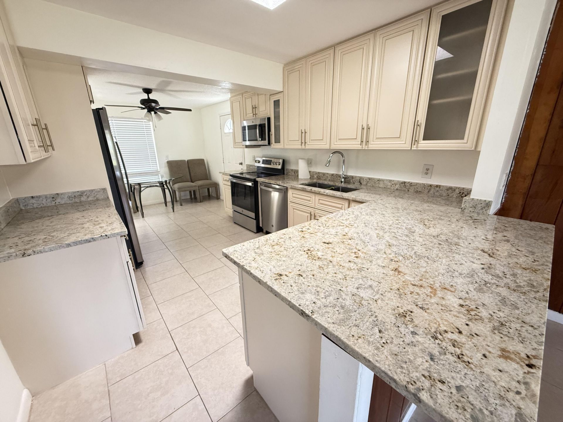 2877 Seminole Road, Palm Springs, FL 33406 Photo