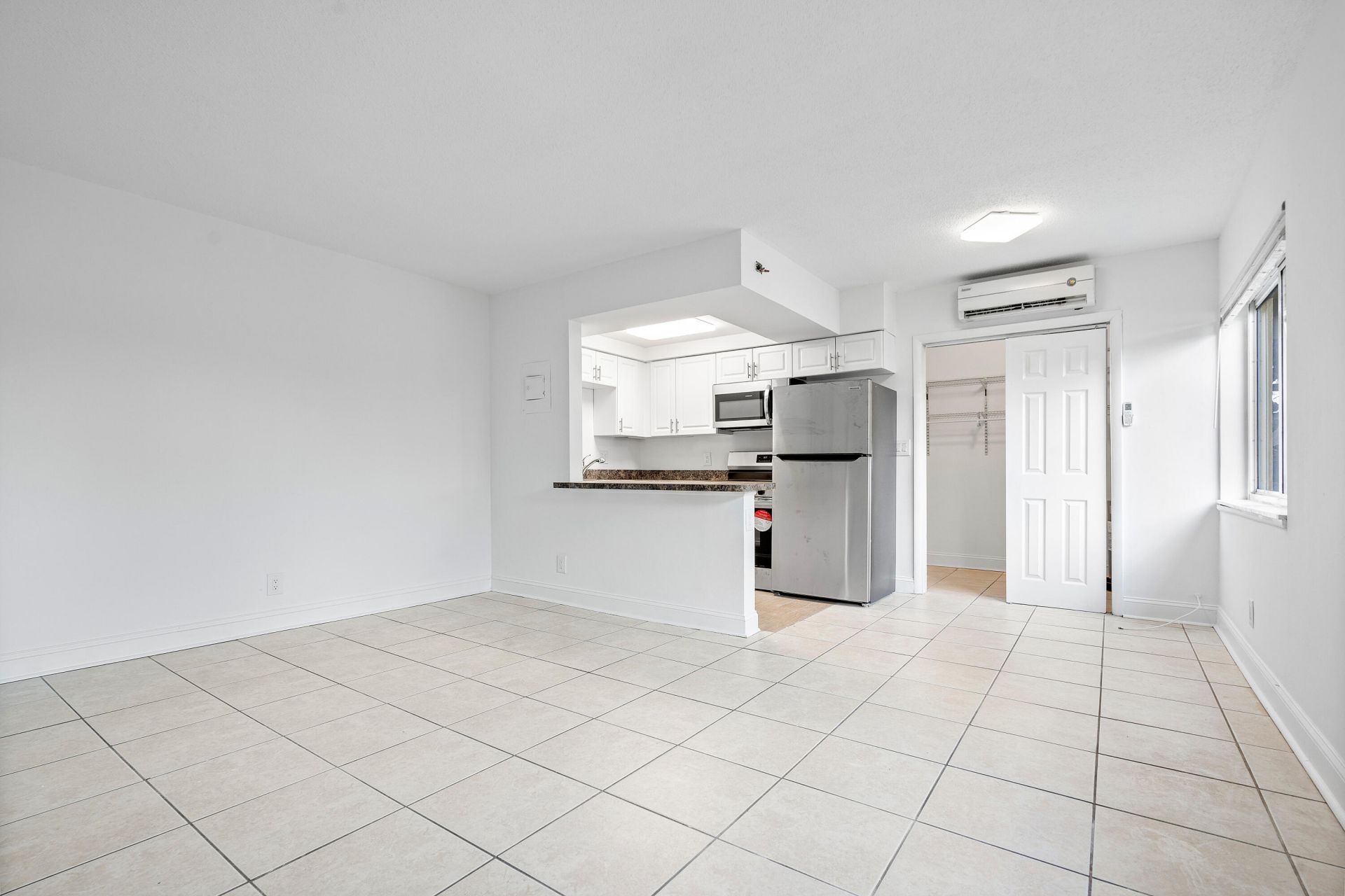 391 SE 19th Avenue, Unit 8, Pompano Beach, FL 33060 Photo