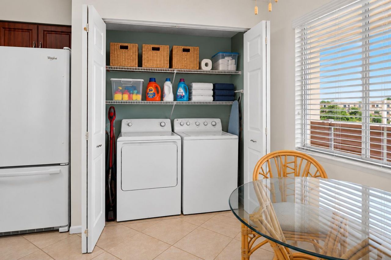 6936 Huntington Lane, Unit 403, Delray Beach, FL 33446 Photo