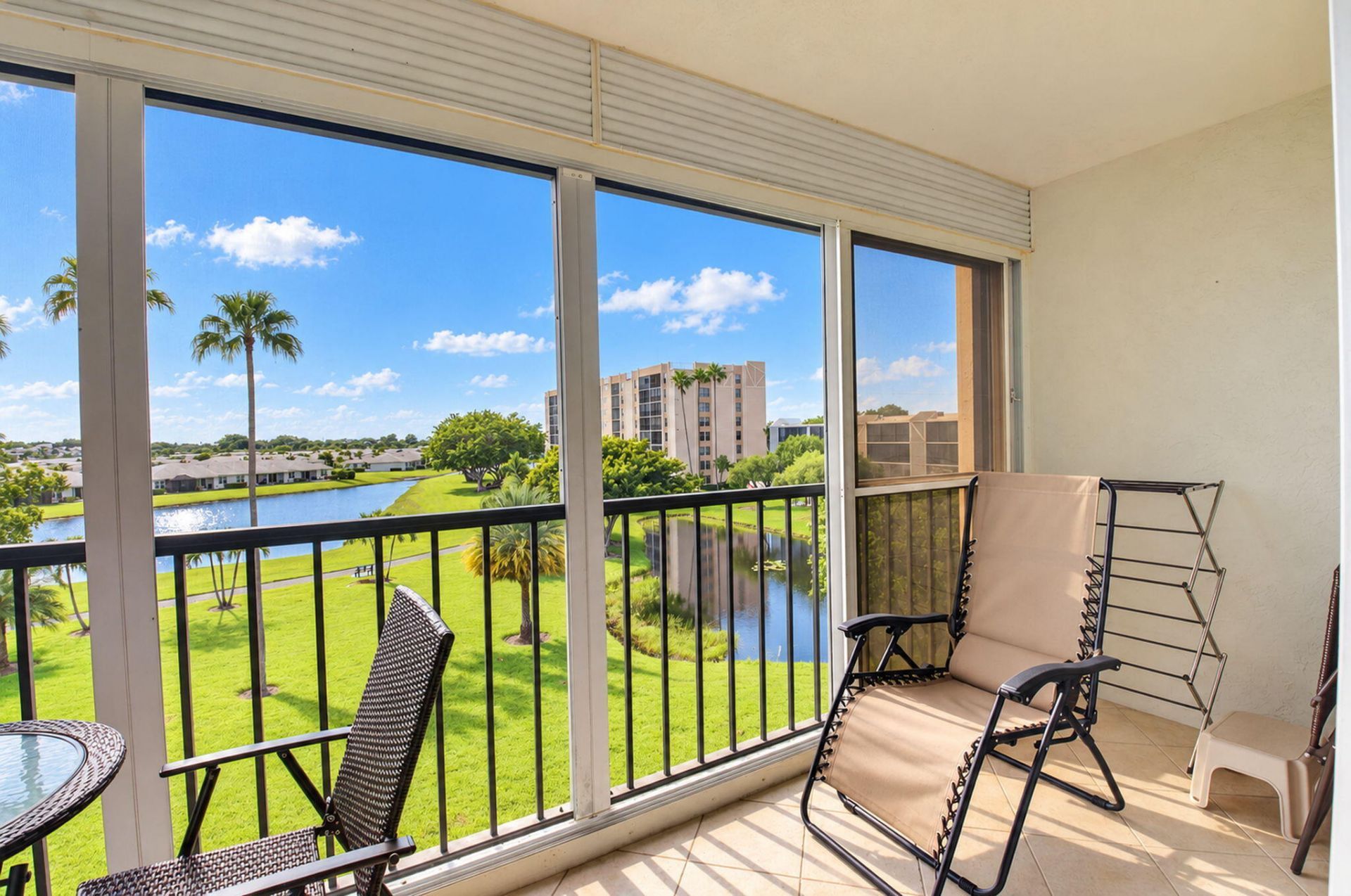 6936 Huntington Lane, Unit 403, Delray Beach, FL 33446 Photo