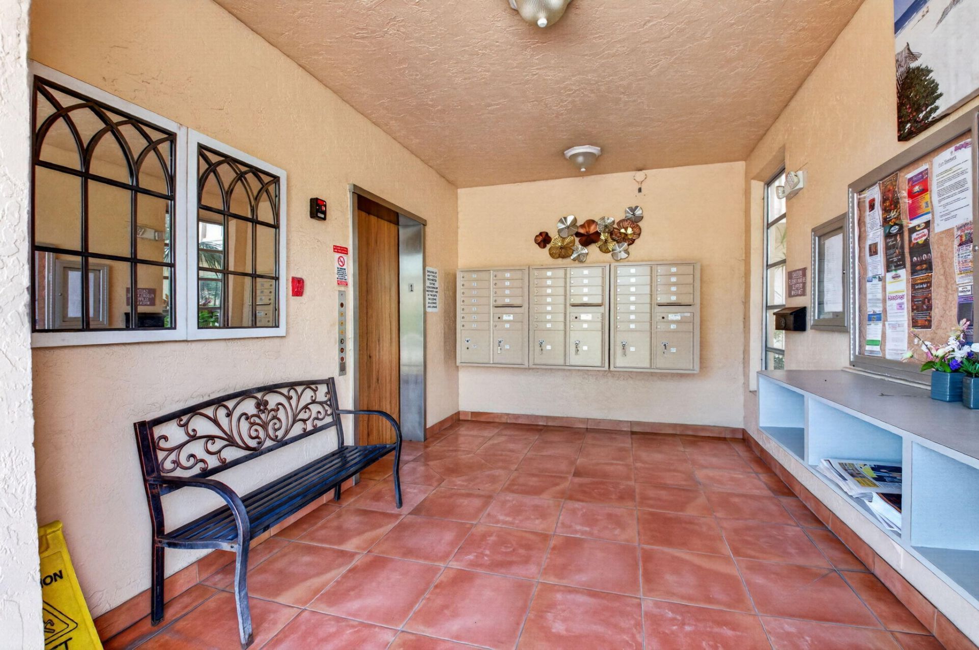 6936 Huntington Lane, Unit 403, Delray Beach, FL 33446 Photo