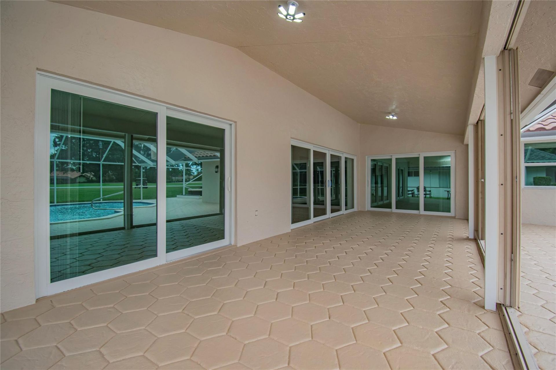 10400 Milburn Lane, Boca Raton, FL 33498 Photo