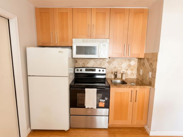 713 SE 18th Street, Unit 1-5, Fort Lauderdale, FL 33316