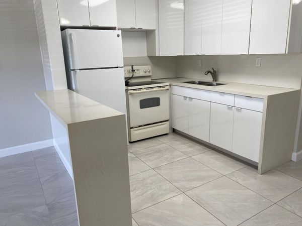 7 KINGSWOOD A, West Palm Beach, FL 33417
