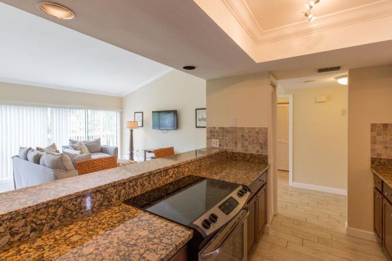 11863 Wimbledon 501 Circle, Unit 501, Wellington, FL 33414 Photo