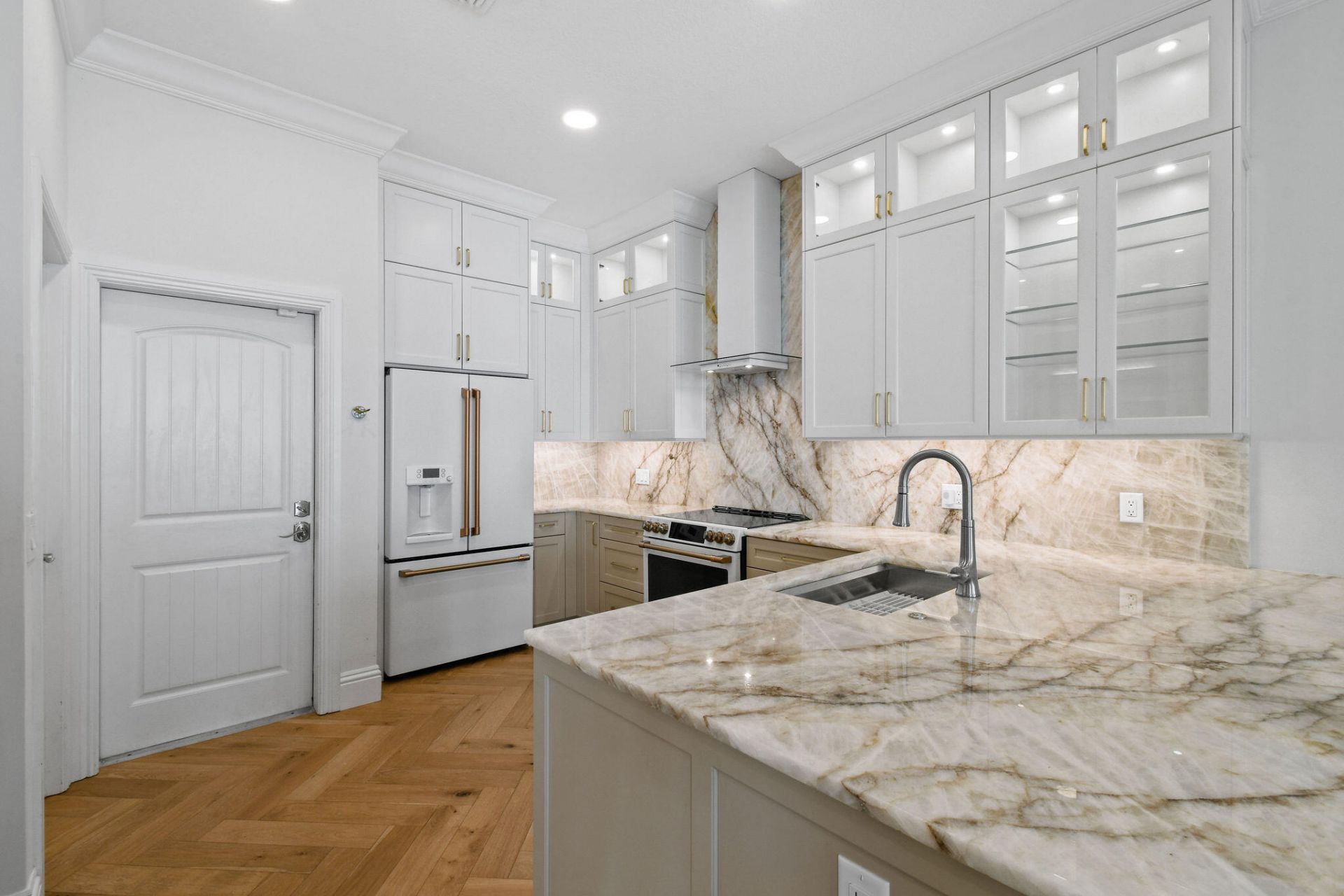 104 Intracoastal Circle, Tequesta, FL 33469 Photo