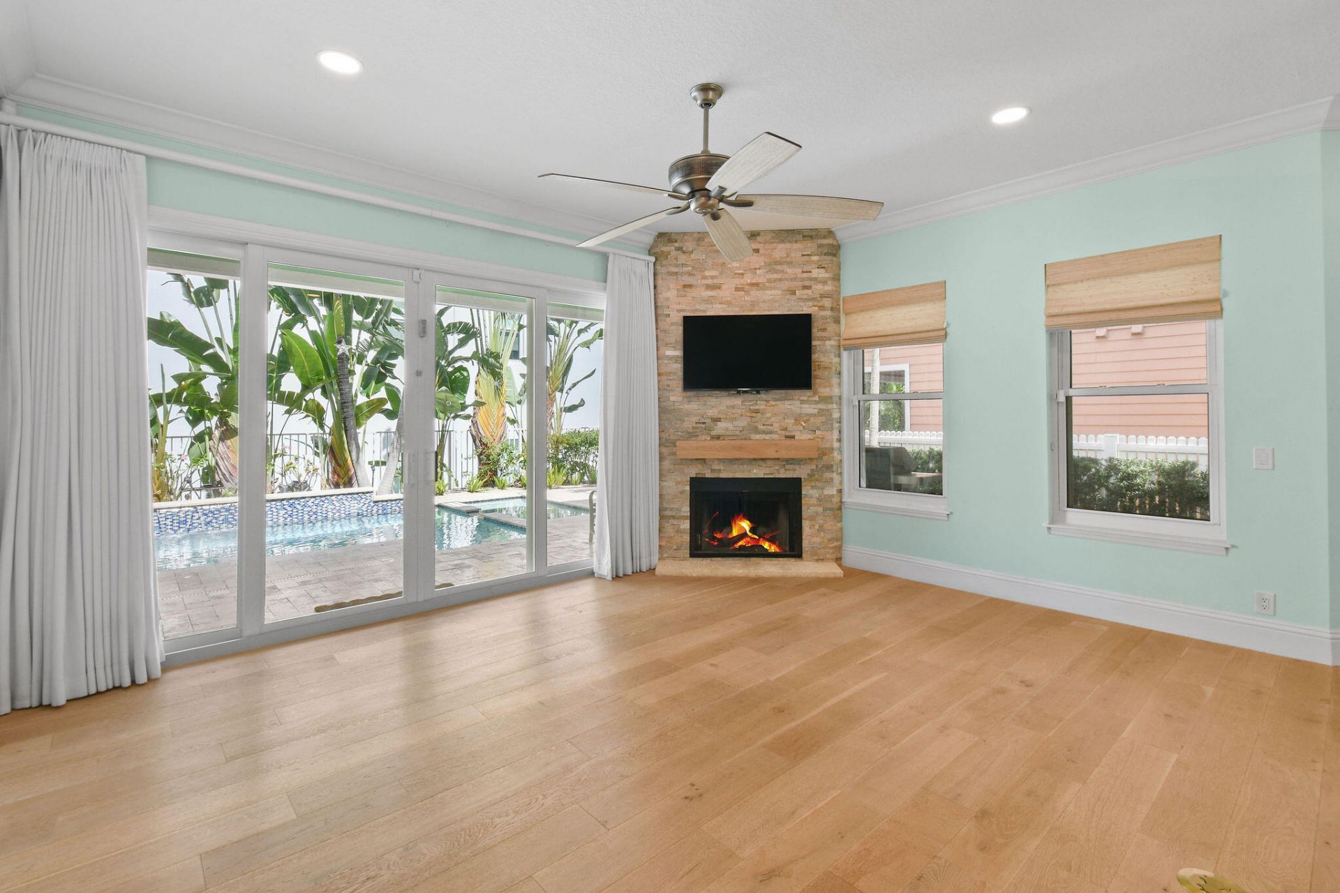 104 Intracoastal Circle, Tequesta, FL 33469 Photo