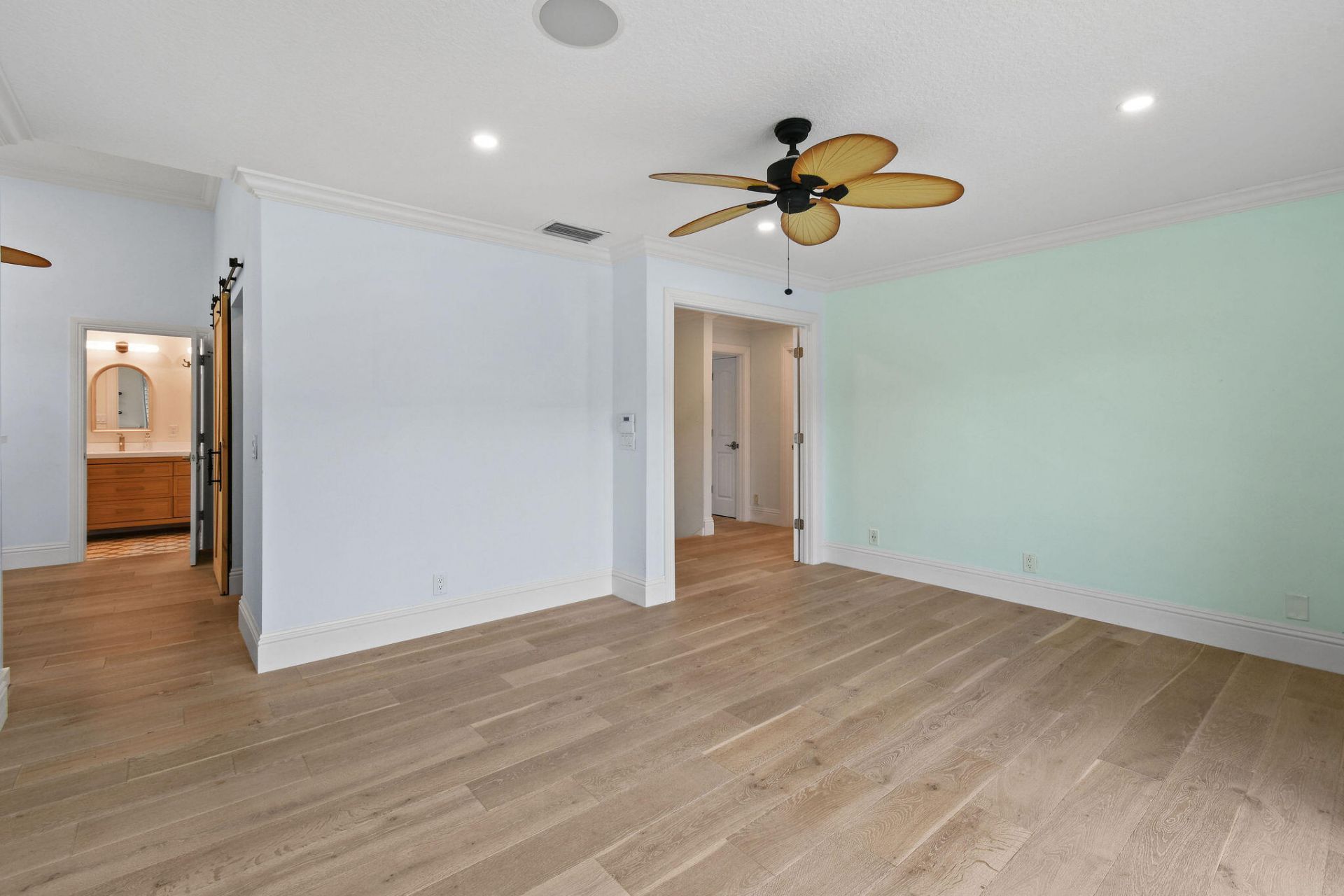 104 Intracoastal Circle, Tequesta, FL 33469 Photo