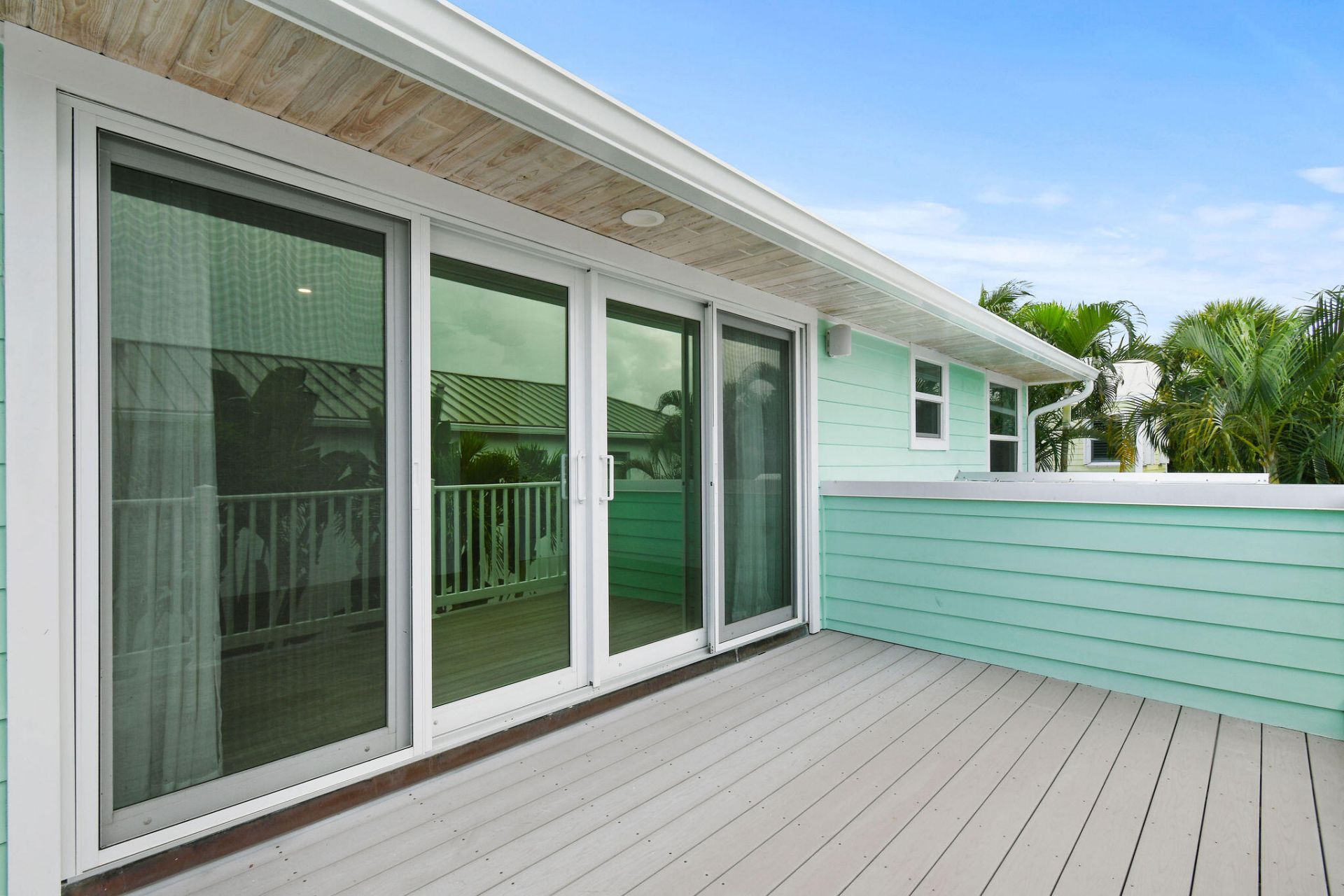 104 Intracoastal Circle, Tequesta, FL 33469 Photo