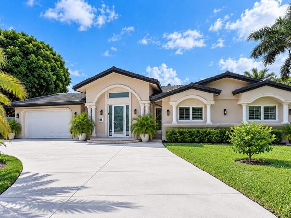 3301 NE 27th Avenue, Lighthouse Point, FL 33064