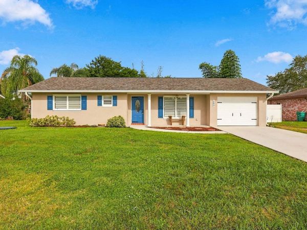 583 SE Greenway Terrace, Port St. Lucie, FL 34983