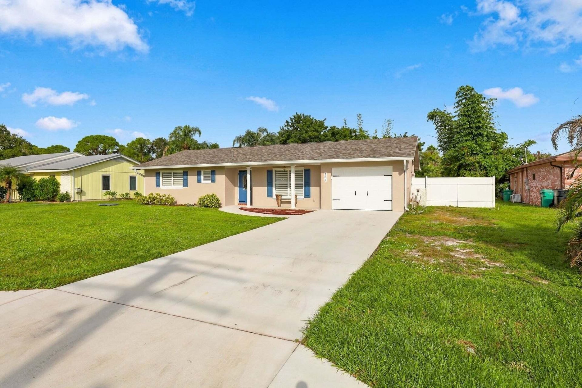 583 SE Greenway Terrace, Port Saint Lucie, FL 34983 Photo