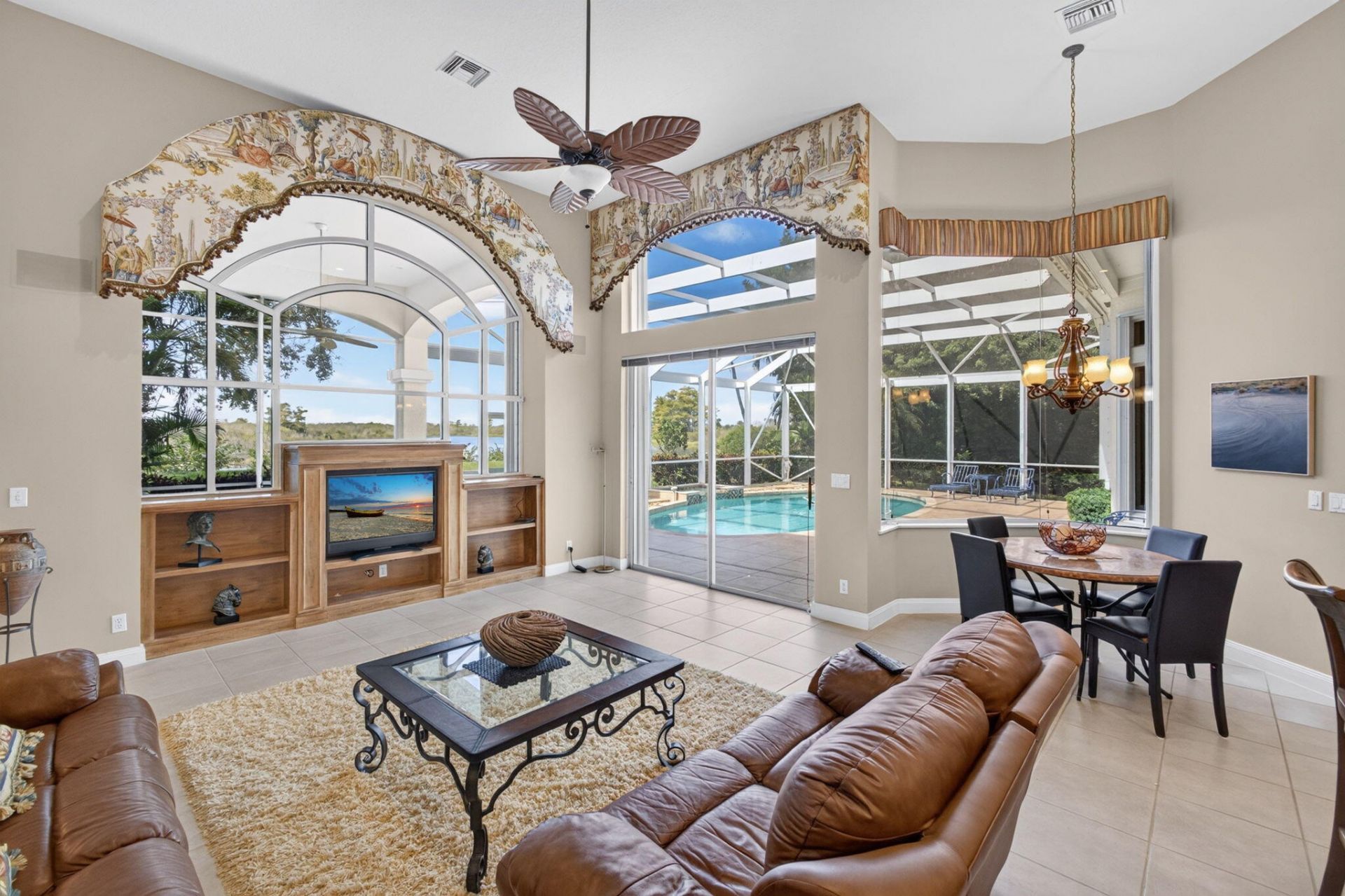 42 Windward Isle, Palm Beach Gardens, FL 33418 Photo