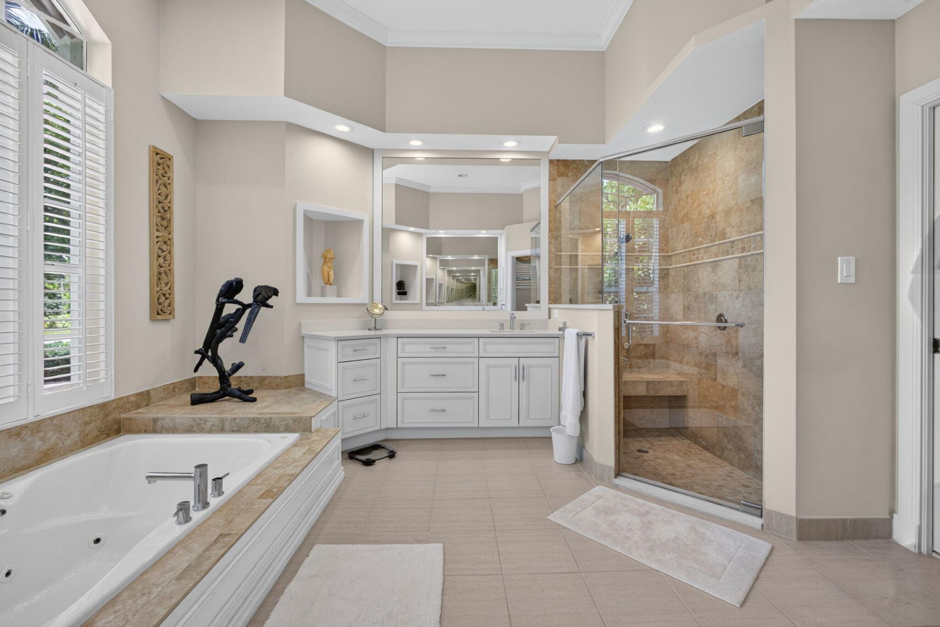 42 Windward Isle, Palm Beach Gardens, FL 33418 Photo