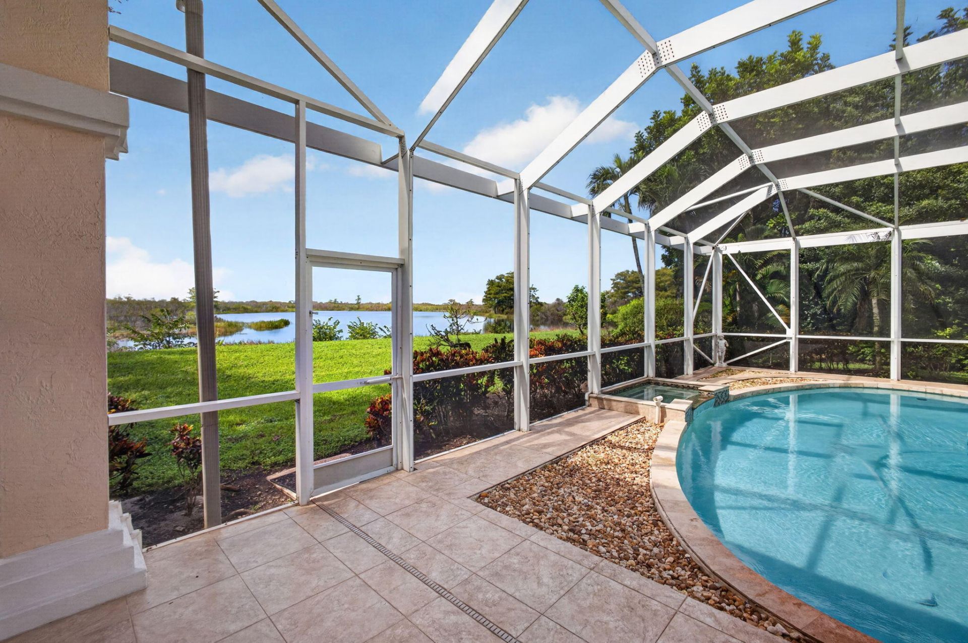 42 Windward Isle, Palm Beach Gardens, FL 33418 Photo