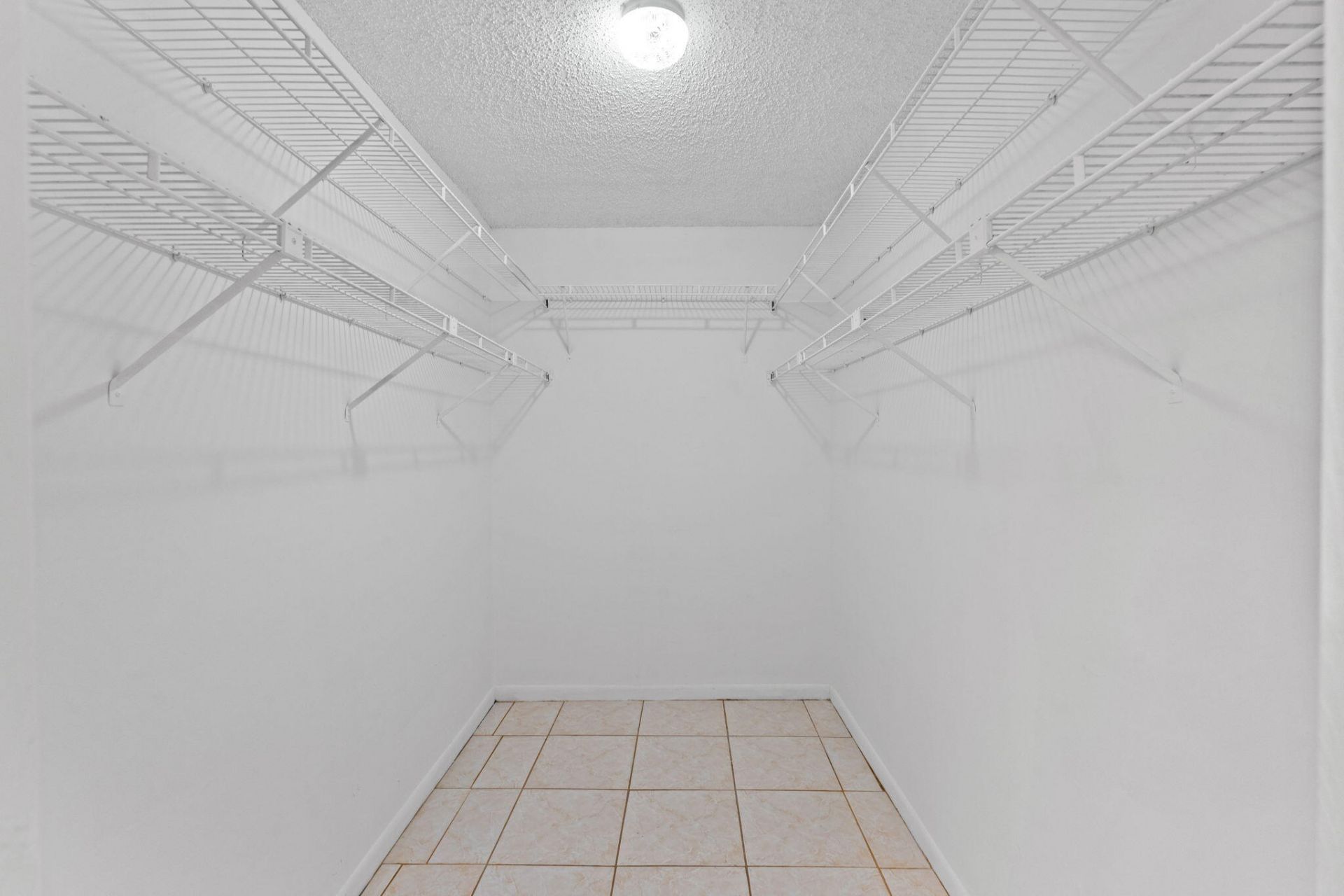 6085 N Sabal Palm Boulevard, Unit 107, Tamarac, FL 33319 Photo