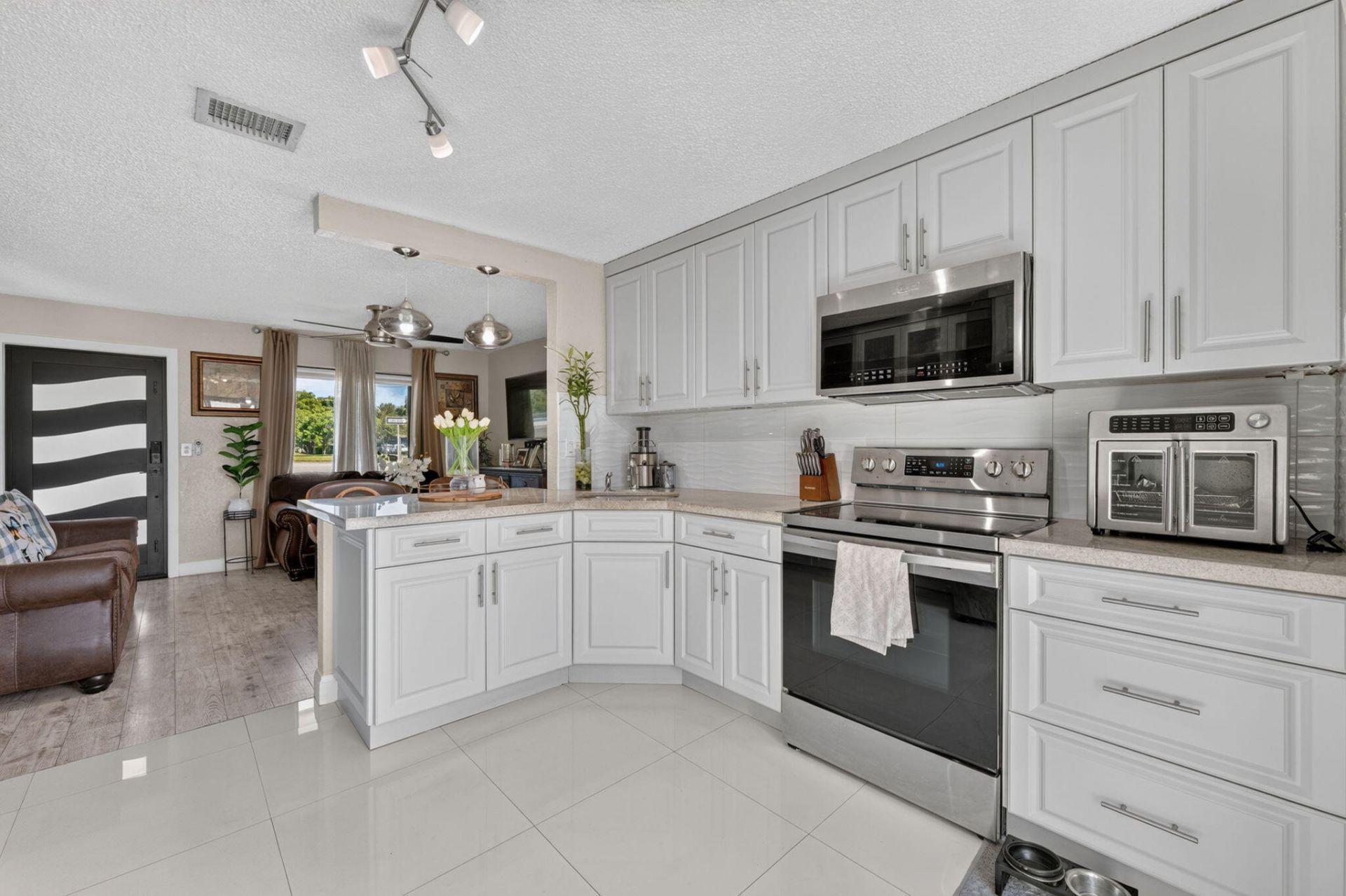 2634 Sheridan Street, Hollywood, FL 33020 Photo