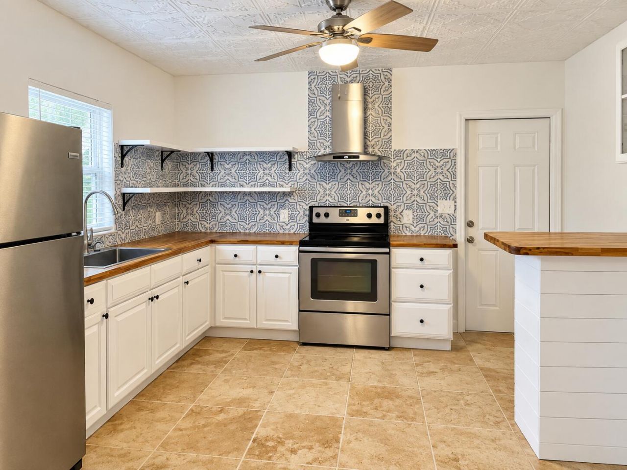 421 N Ocean Breeze, Lake Worth Beach, FL 33460 Photo