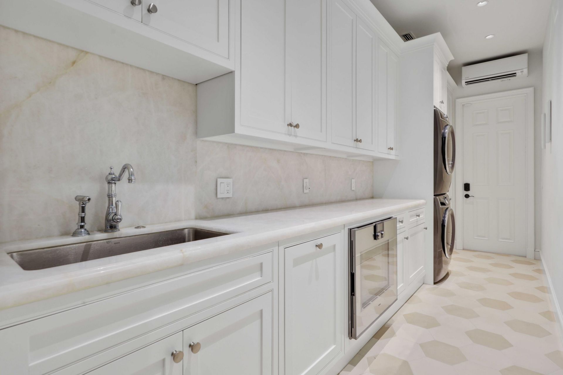 133 Brazilian Avenue, Palm Beach, FL 33480 Photo