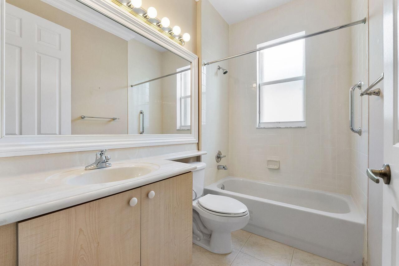 7663 New Holland Way, Boynton Beach, FL 33437 Photo