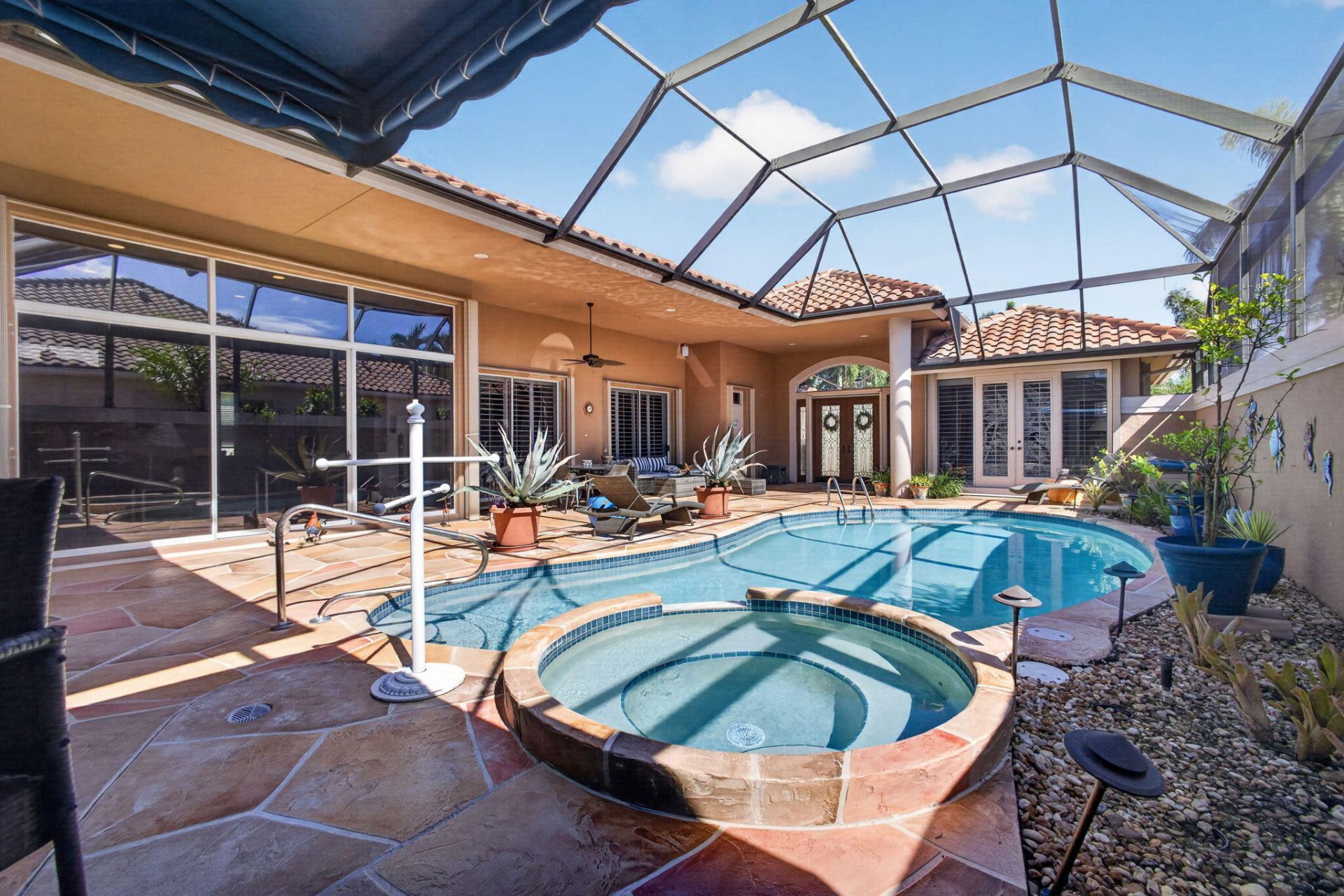 8863 Lakes Boulevard, West Palm Beach, FL 33412 Photo
