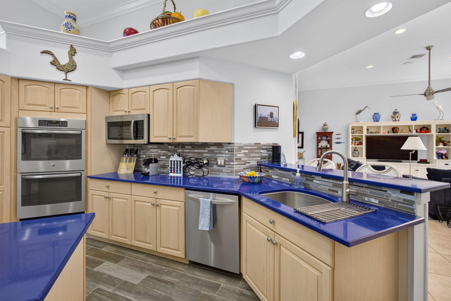 8863 Lakes Boulevard, West Palm Beach, FL 33412 Photo