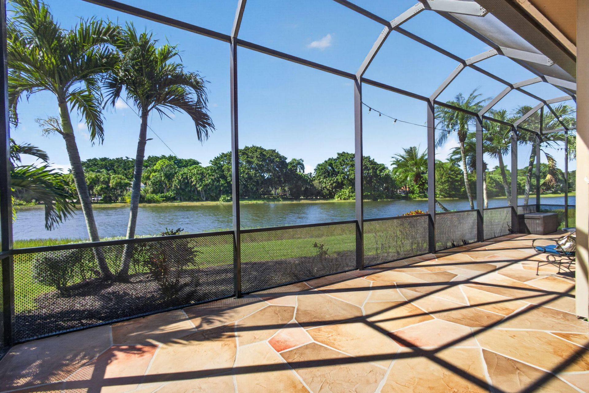 8863 Lakes Boulevard, West Palm Beach, FL 33412 Photo