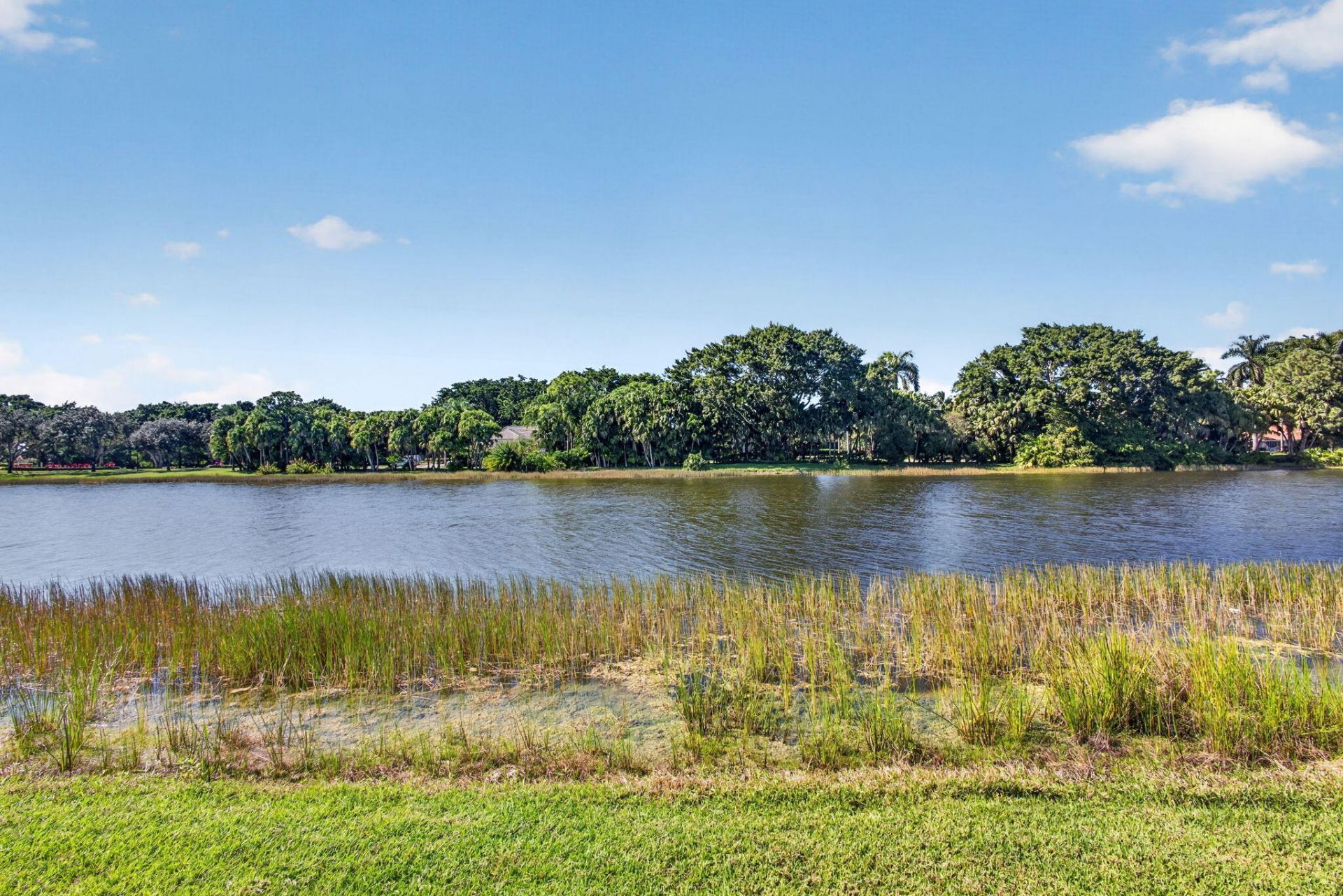 8863 Lakes Boulevard, West Palm Beach, FL 33412 Photo