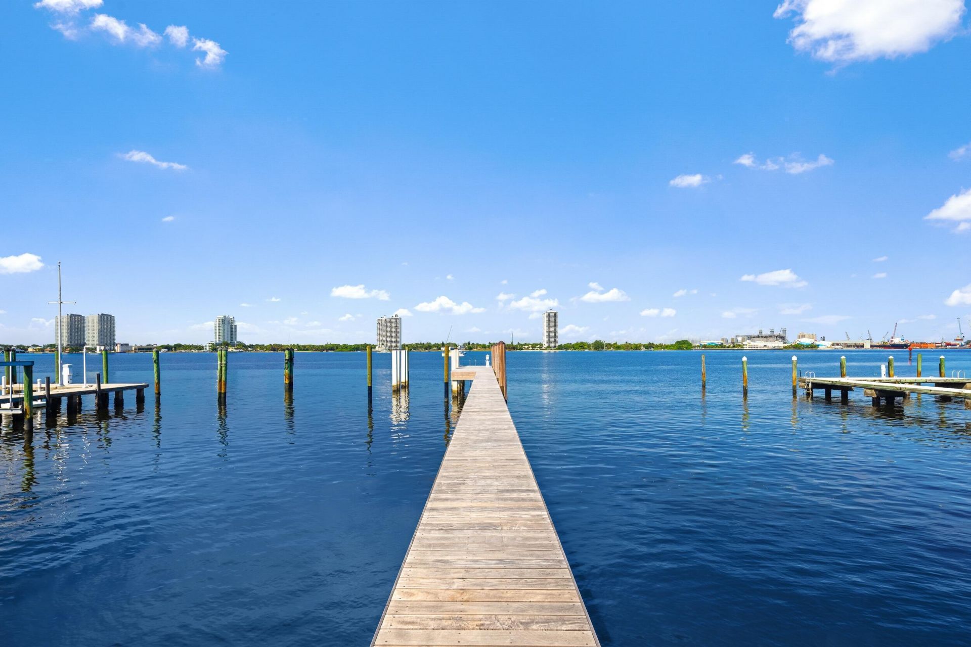 1265 N Lake Way, Palm Beach, FL 33480 Photo