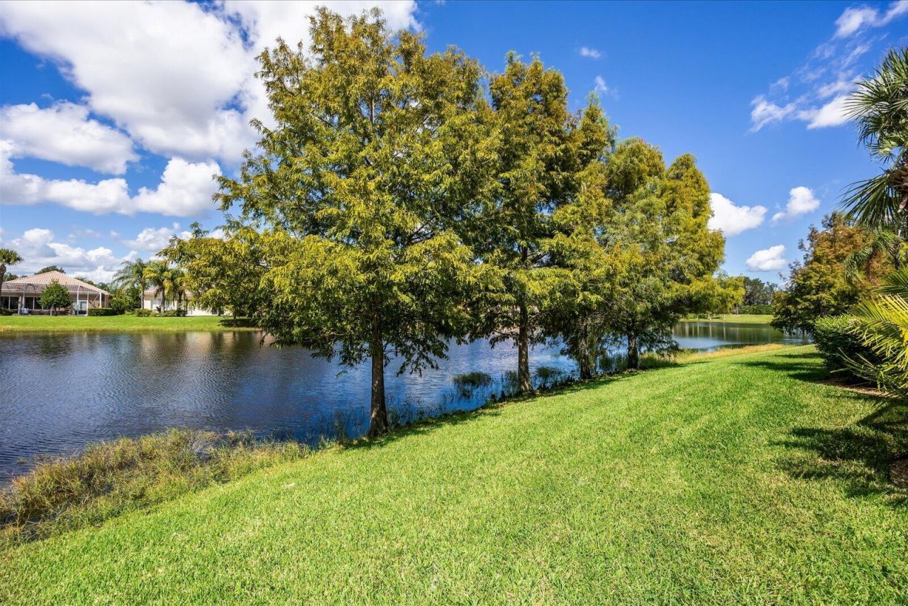 11262 SW Pembroke Drive, Port Saint Lucie, FL 34987 Photo