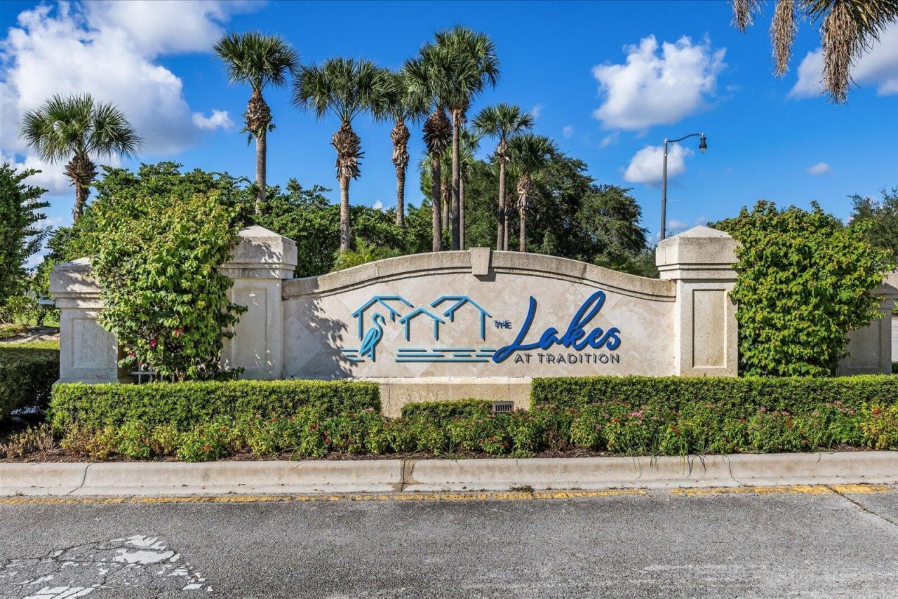 11262 SW Pembroke Drive, Port Saint Lucie, FL 34987 Photo