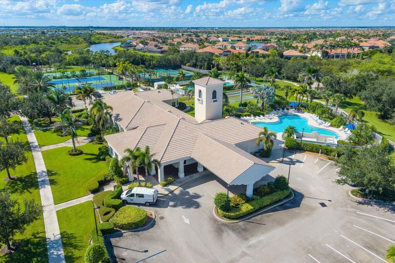 11262 SW Pembroke Drive, Port Saint Lucie, FL 34987 Photo