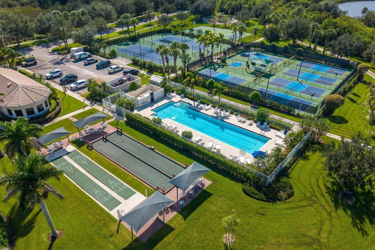 11262 SW Pembroke Drive, Port Saint Lucie, FL 34987 Photo