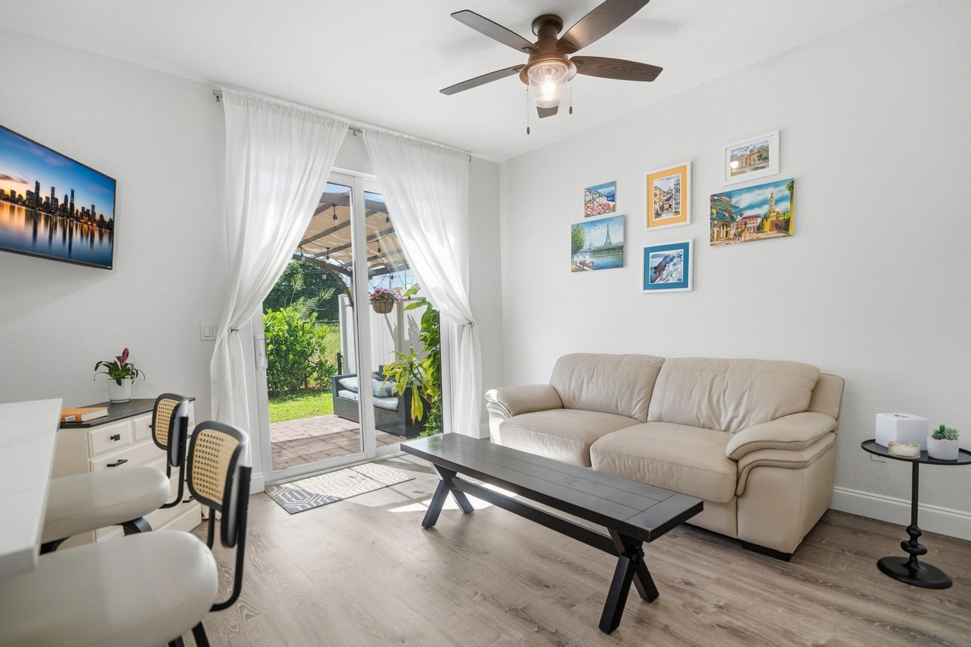 308 Lake Monterey Circle, Boynton Beach, FL 33426 Photo