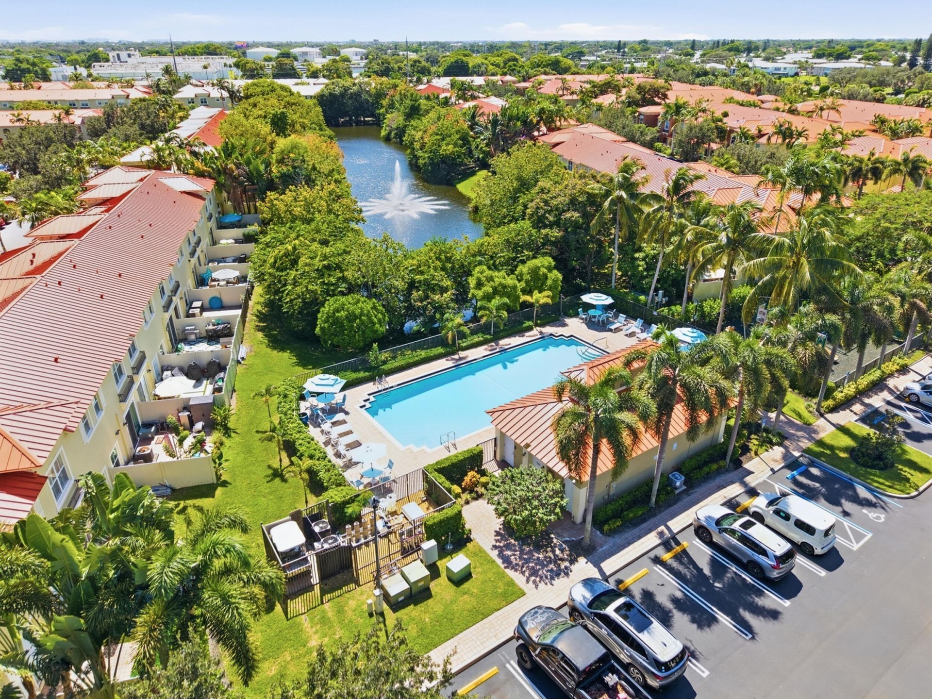 308 Lake Monterey Circle, Boynton Beach, FL 33426 Photo