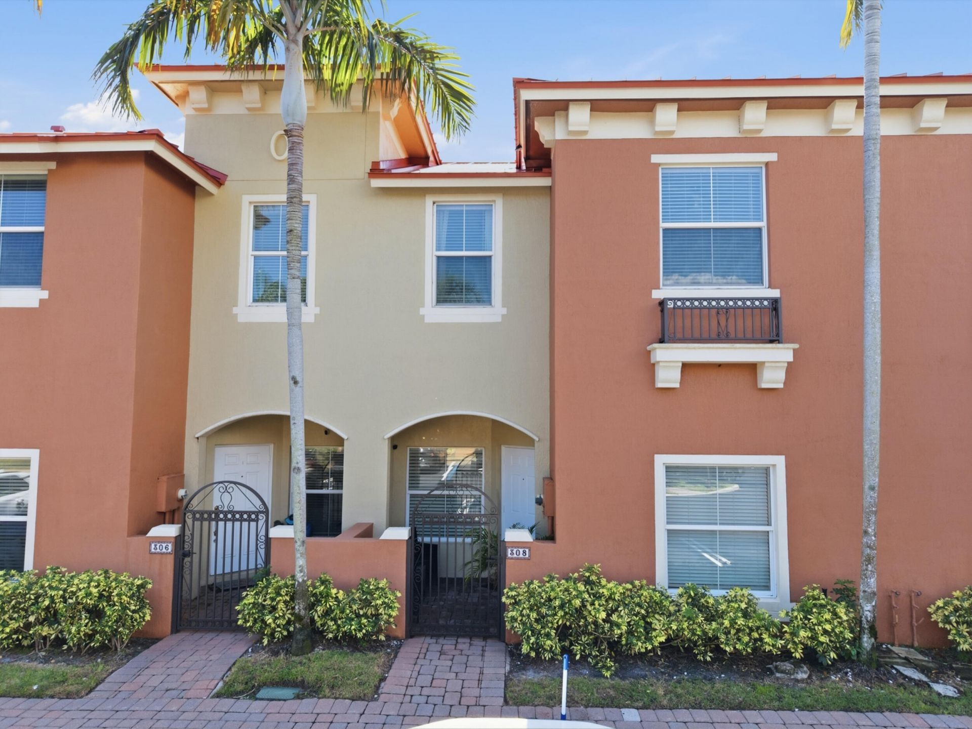 308 Lake Monterey Circle, Boynton Beach, FL 33426 Photo