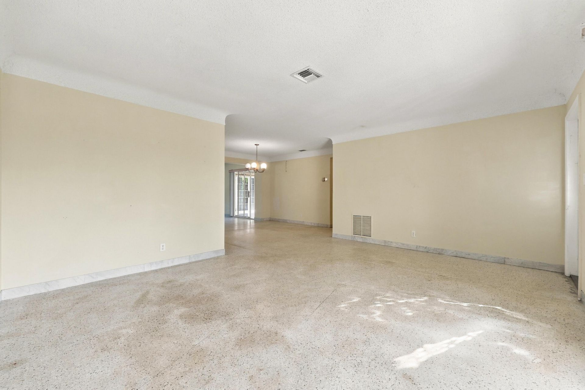 213 NE 24th Court, Boca Raton, FL 33431 Photo