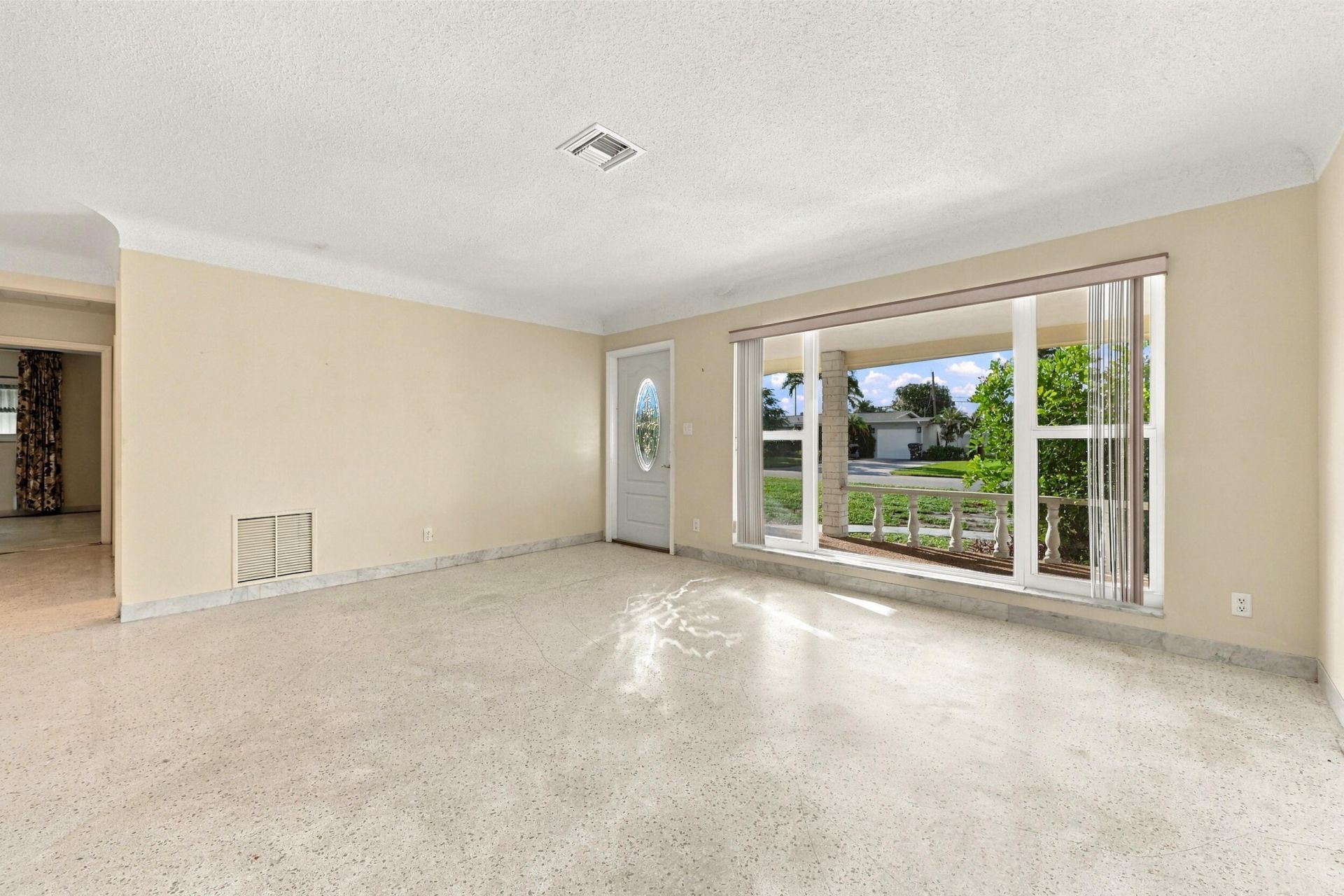 213 NE 24th Court, Boca Raton, FL 33431 Photo