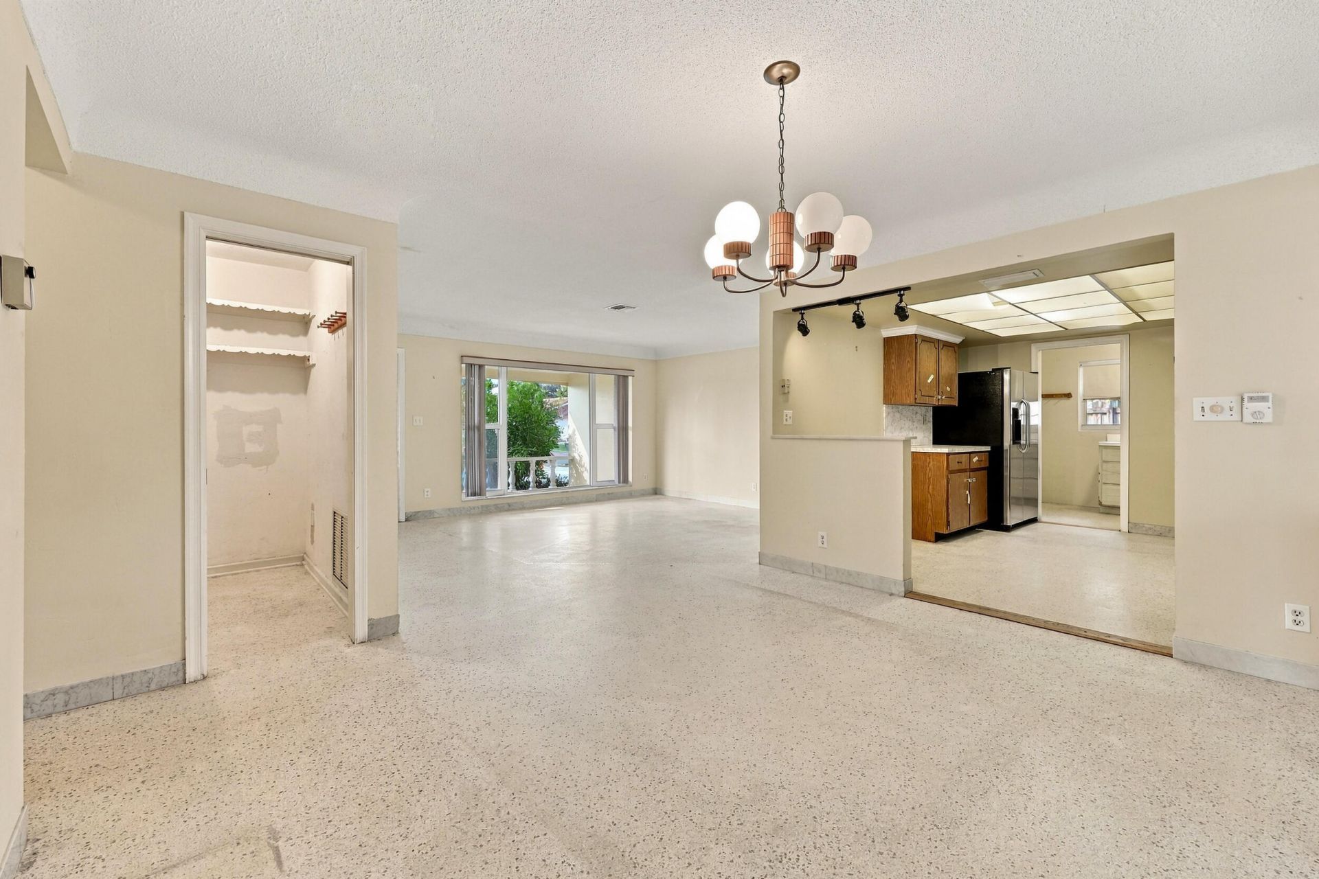 213 NE 24th Court, Boca Raton, FL 33431 Photo