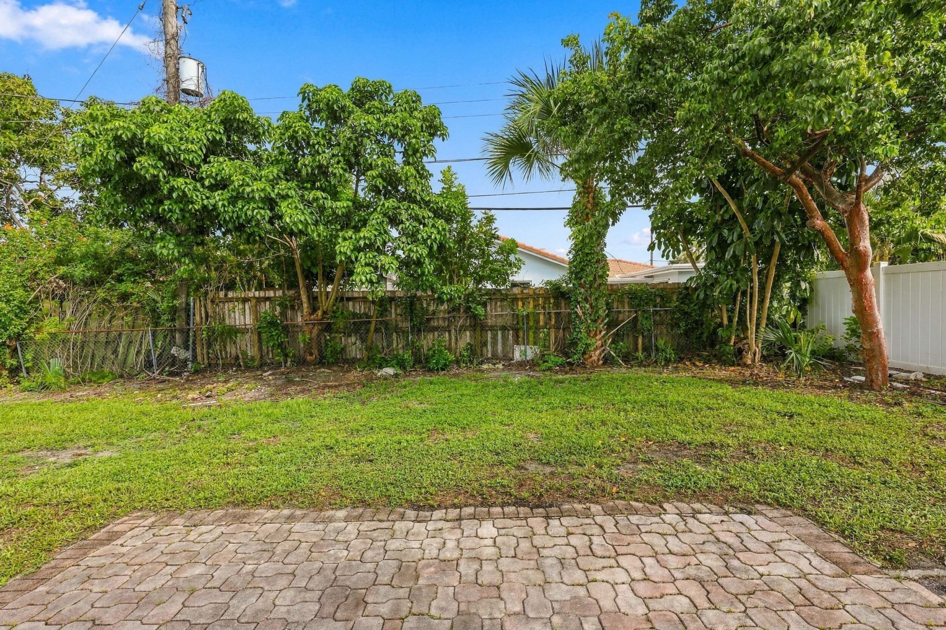 213 NE 24th Court, Boca Raton, FL 33431 Photo