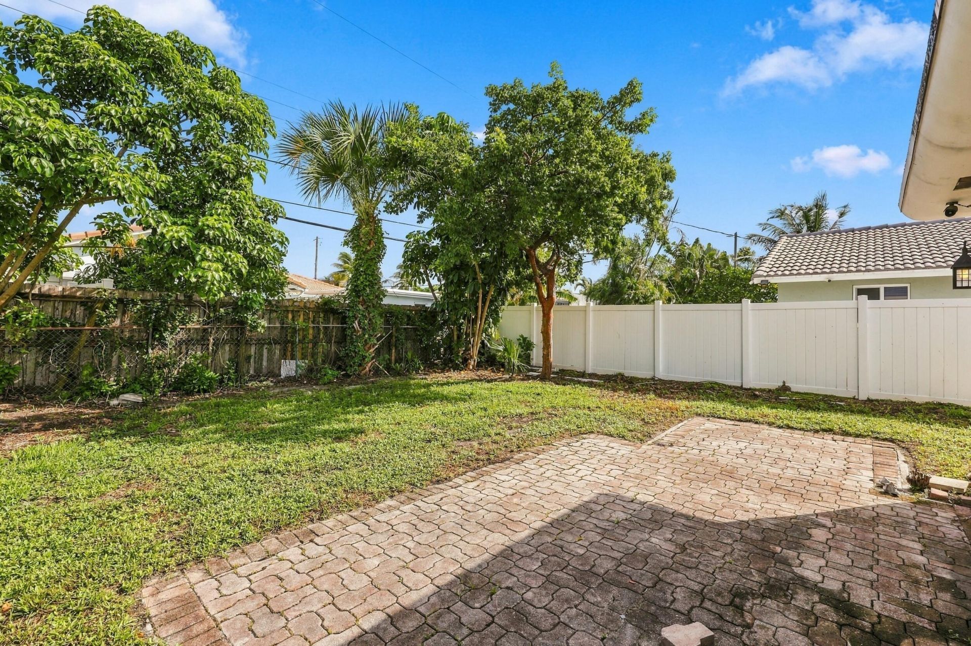 213 NE 24th Court, Boca Raton, FL 33431 Photo