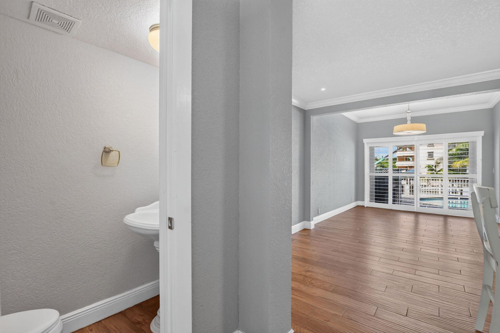 2107 NE 44th Street, Lighthouse Point, FL 33064 Photo