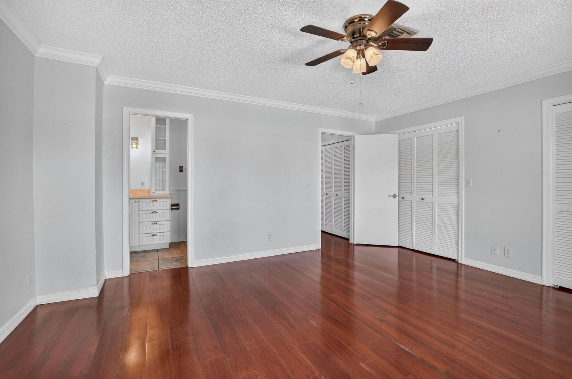 2107 NE 44th Street, Lighthouse Point, FL 33064 Photo