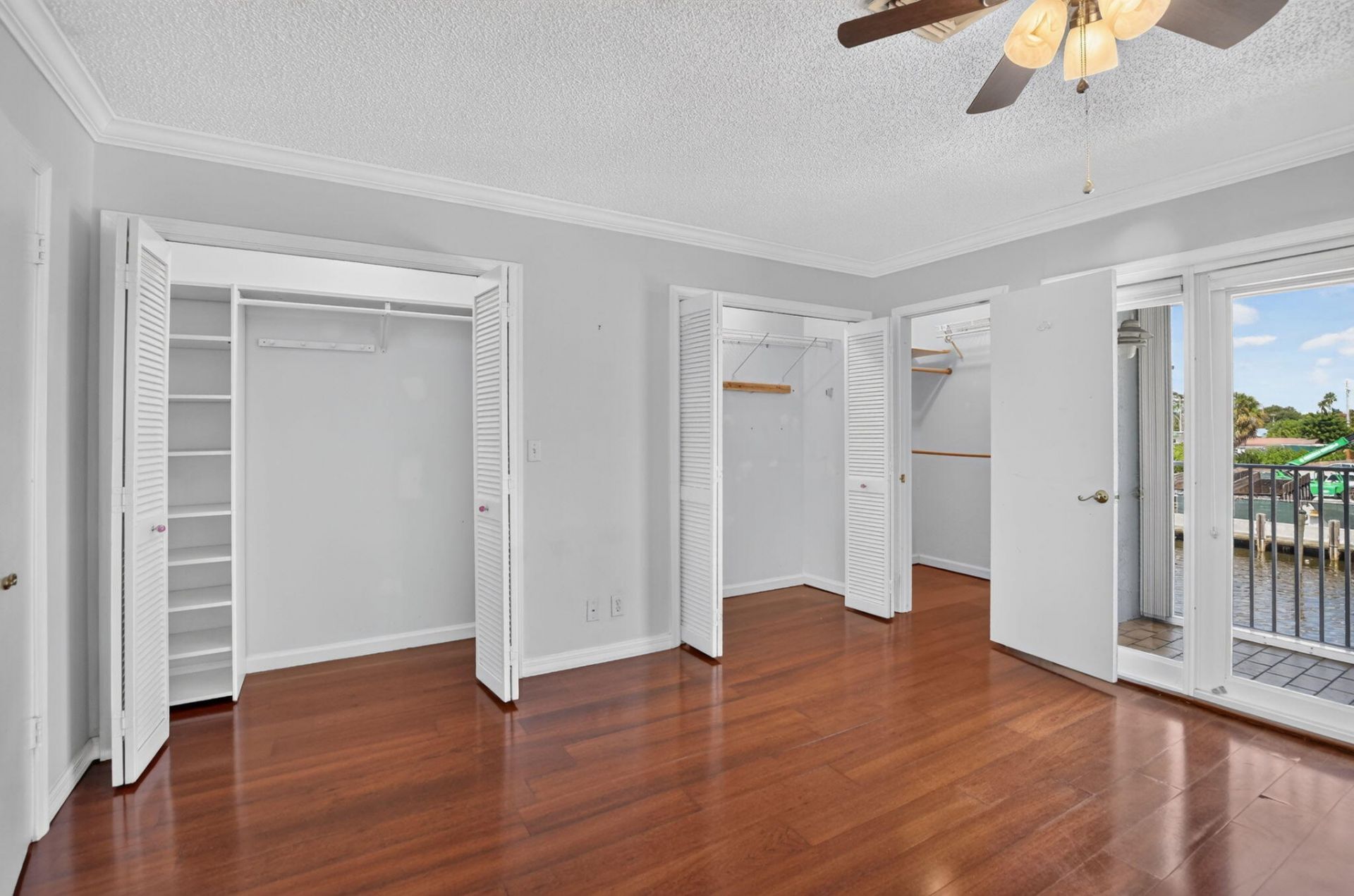 2107 NE 44th Street, Lighthouse Point, FL 33064 Photo