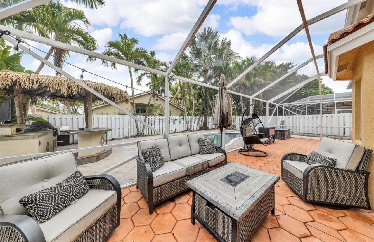 13756 NW 22nd Place, Sunrise, FL 33323 Photo