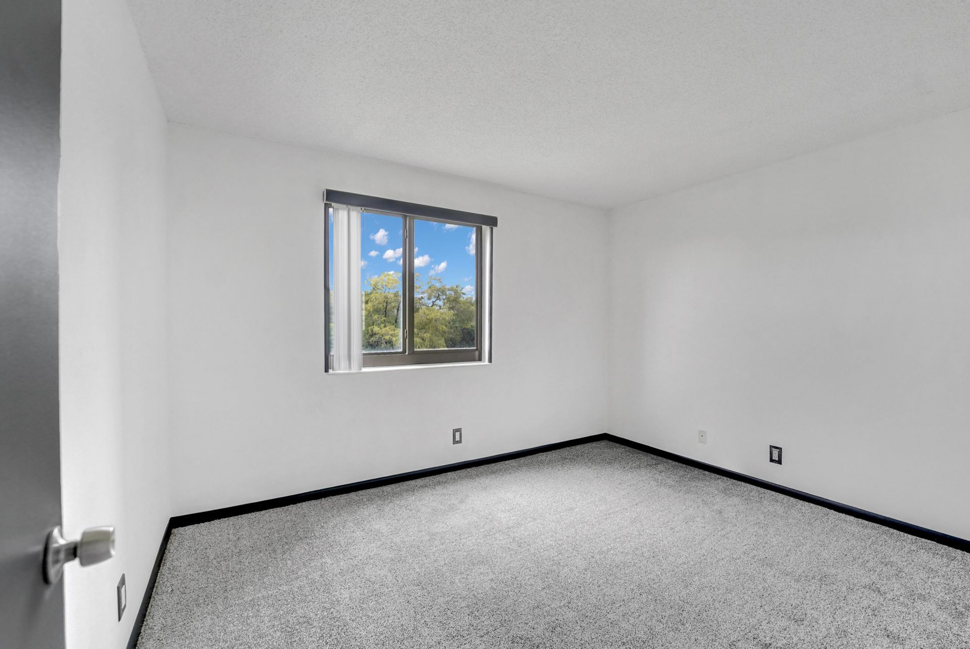 3700 N Pine Island Road, Unit 307, Sunrise, FL 33351 Photo