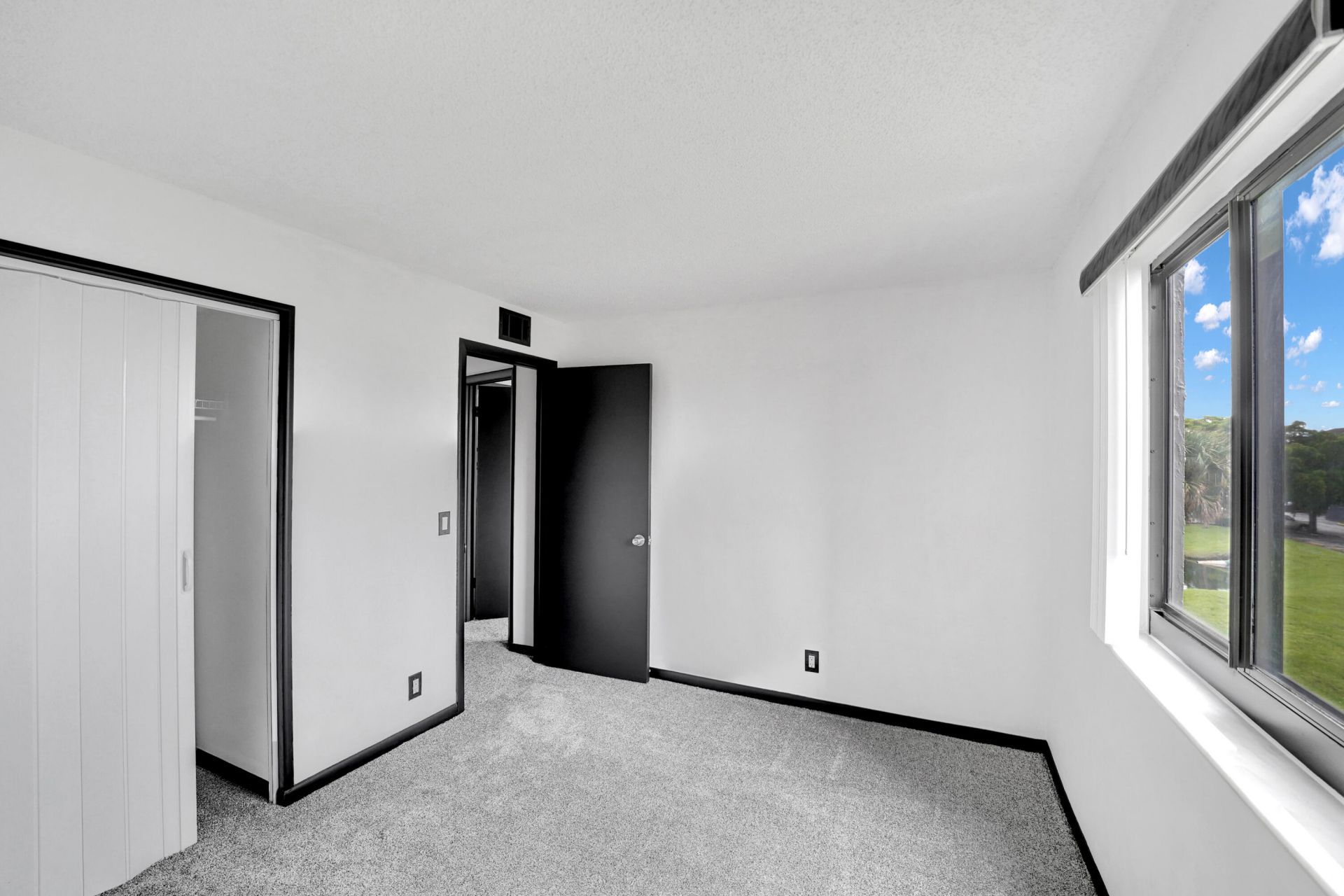 3700 N Pine Island Road, Unit 307, Sunrise, FL 33351 Photo